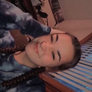 Meet your Posher, Ashlynn